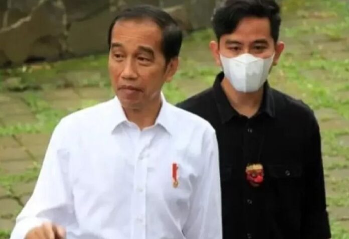 pdip-resmi-pecat-27-kader-jokowi-disebut-menyalahgunakan-kekuasaan-untuk-intervensi-mk-zml.jpg