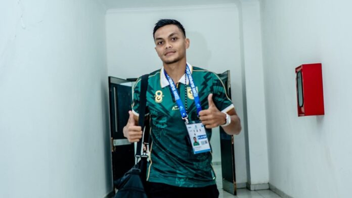 rachmat-irianto-ungkap-rasa-bangganya-kembali-merumput-usai-absen-8-bulan.jpg